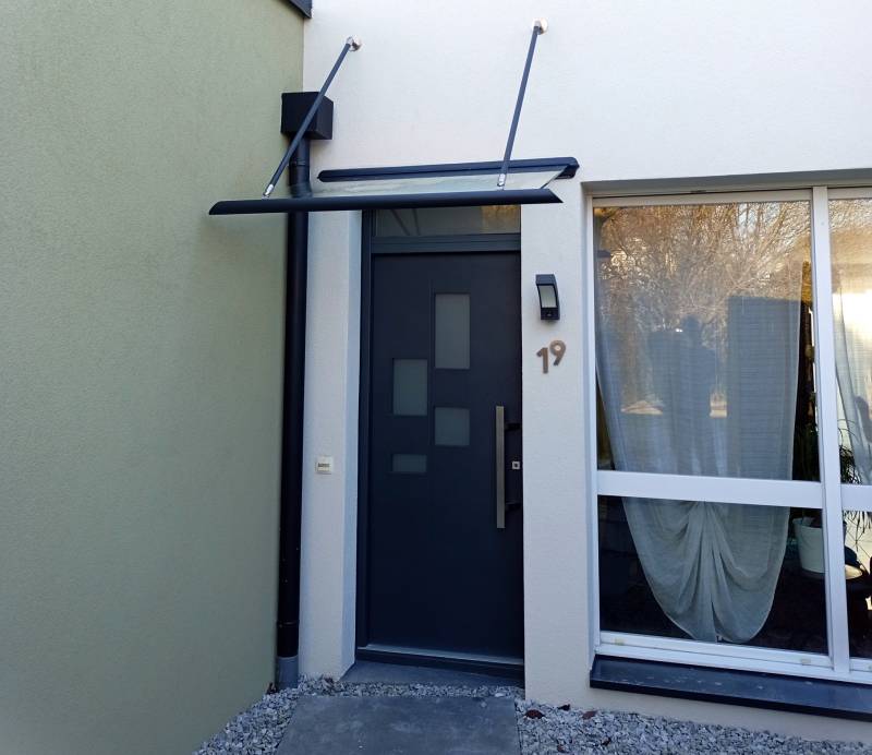 Marquise d'entrée en aluminium